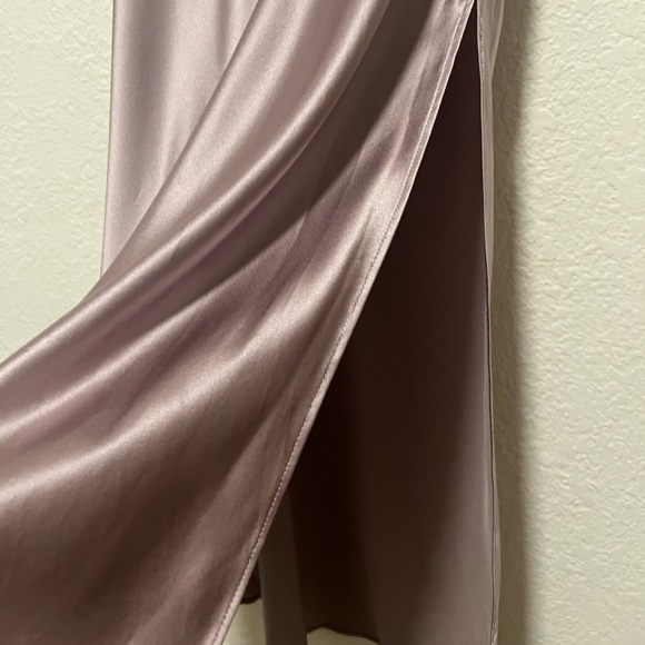 Banana Republic Bias Maxi Slip w/Slit Silk Charmeuse - Picture 2 of 9